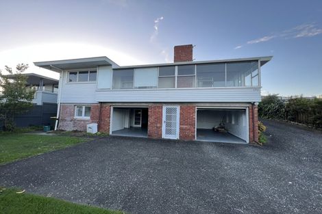 Photo of property in 192 Hurstmere Road, Takapuna, Auckland, 0622