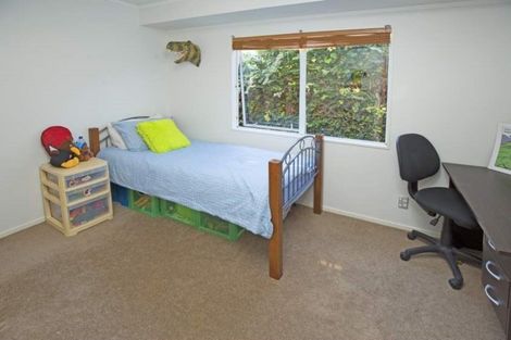 Photo of property in 1312 Whangaparaoa Road, Army Bay, Whangaparaoa, 0930