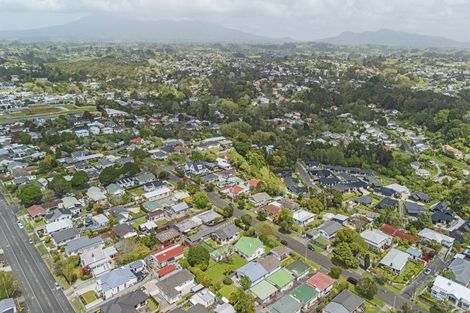 Photo of property in 33 Ballance Street, Lower Vogeltown, New Plymouth, 4310