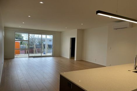 Photo of property in 29 Montgomery Avenue, Rothesay Bay, Auckland, 0630