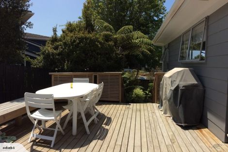 Photo of property in 1 Babington Place, Torbay, Auckland, 0630