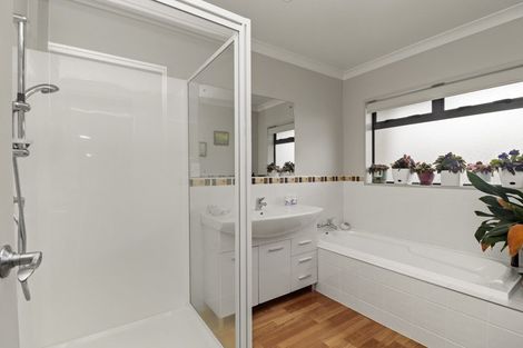 Photo of property in 1 Cooper Crescent, Morrinsville, 3300