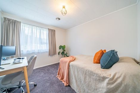 Photo of property in 12 Kentucky Street, Totara Park, Upper Hutt, 5018