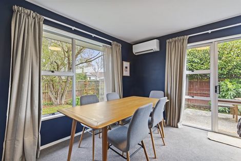 Photo of property in 1/11 Salford Avenue, Redwood, Christchurch, 8051