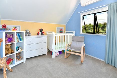 Photo of property in 53a Swann Beach Road, Stanmore Bay, Whangaparaoa, 0932