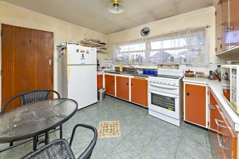 Photo of property in 2/24 Central Avenue, Papatoetoe, Auckland, 2025