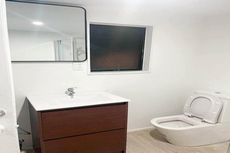 Photo of property in 1/11 Kia Ora Road, Beach Haven, Auckland, 0626