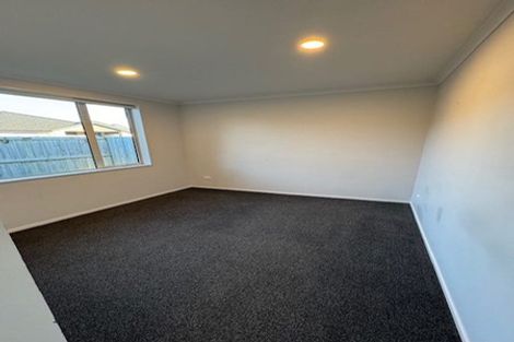 Photo of property in 18 Arahi Place, Rototuna North, Hamilton, 3210