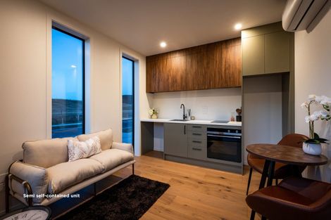 Photo of property in 6 Simpson Crescent, Wanaka, 9305