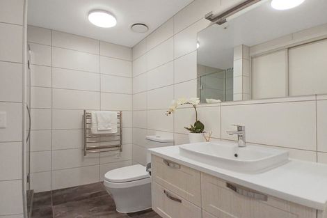 Photo of property in 132 Eaves Bush Parade, Orewa, 0931