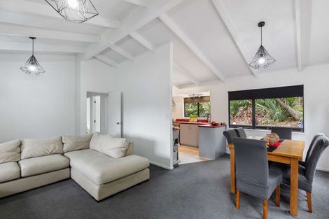 Photo of property in 147k Glengarry Road, Glen Eden, Auckland, 0602