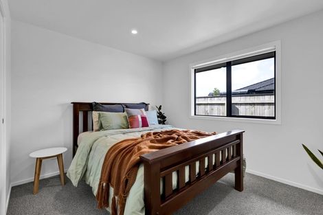 Photo of property in 62 Aratapu Street, Waitara, 4320