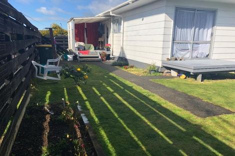 Photo of property in 21b Challen Close, Conifer Grove, Takanini, 2112