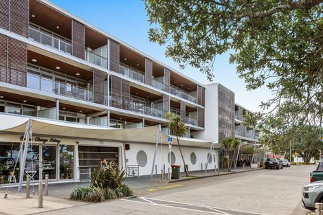 Photo of property in Ocean Breeze Apts, 2107/87 Clyde Road, Browns Bay, Auckland, 0630
