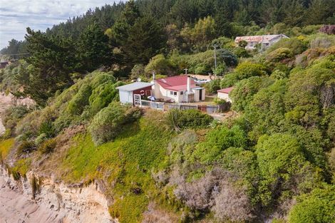 Photo of property in 67 Shag Point Road, Shag Point, Palmerston, 9482