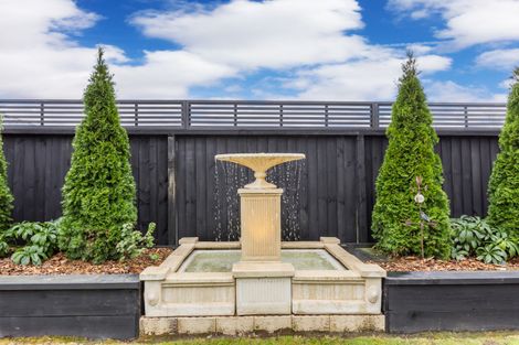 Photo of property in 21 Bernice Crescent, Yaldhurst, Christchurch, 8042