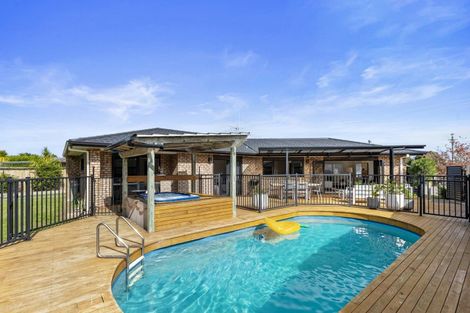 Photo of property in 33 Stamford Place, Ohauiti, Tauranga, 3112