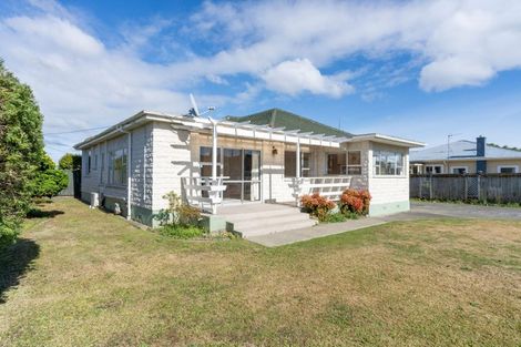 Photo of property in 35 York Street, Levin, 5510