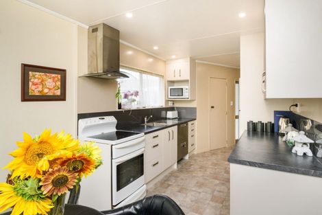 Photo of property in 95 Benmore Avenue, Cloverlea, Palmerston North, 4412