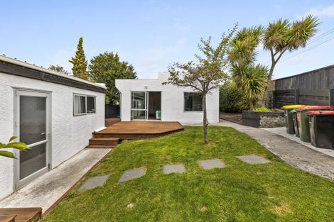 Photo of property in 135 Oakwood Avenue, Balaclava, Dunedin, 9011