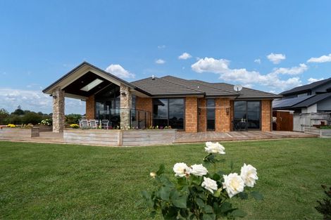 Photo of property in 23 Hyatt Close, Leamington, Cambridge, 3432