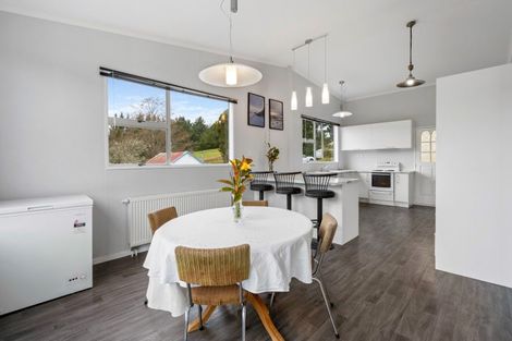Photo of property in 4 Hill Street, Lawrence, 9532