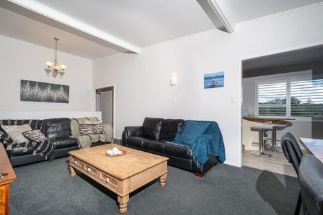 Photo of property in 531 Hibiscus Coast Highway, Hatfields Beach, Orewa, 0931