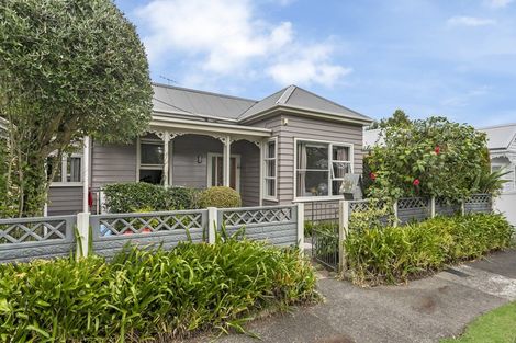 Photo of property in 2 Leslie Avenue, Sandringham, Auckland, 1025