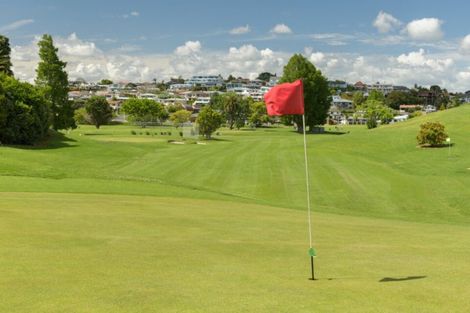 Photo of property in 2 Finlowe Way, Otumoetai, Tauranga, 3110