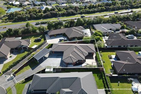 Photo of property in 22 Whitford Place, Rototuna North, Hamilton, 3210