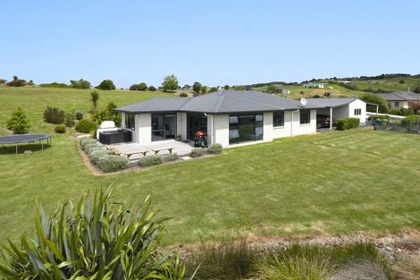 Photo of property in 76 Daniel Parade, Mangawhai, Wellsford, 0975