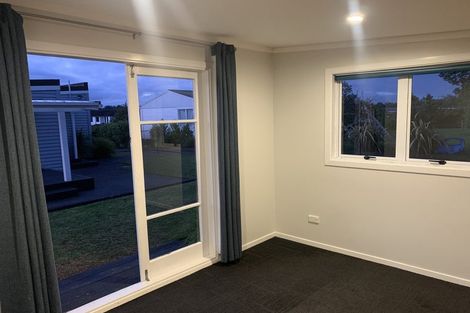 Photo of property in 26 Dakota Avenue, Beach Haven, Auckland, 0626