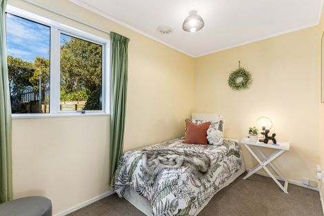 Photo of property in 1 Anaheim Place, Churton Park, Wellington, 6037