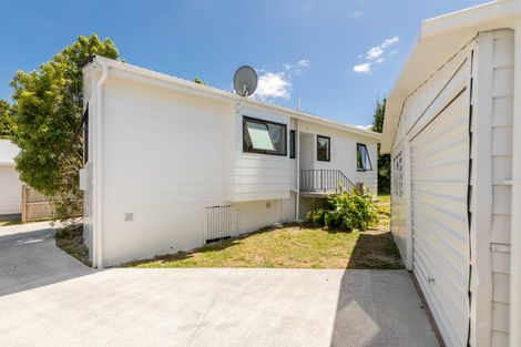Photo of property in 105 Moire Road, West Harbour, Auckland, 0618