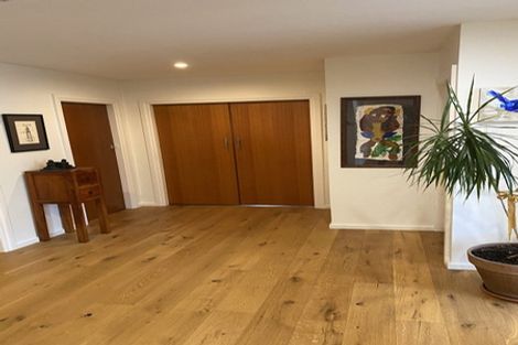 Photo of property in 122 Waimairi Road, Ilam, Christchurch, 8041