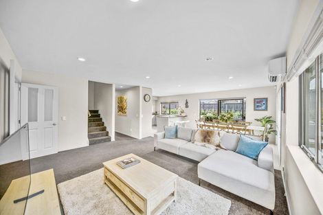 Photo of property in 9 Springcrest Drive, Karaka, Papakura, 2113