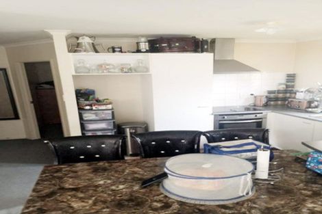 Photo of property in 15 Kaimoana Street, Weymouth, Auckland, 2103