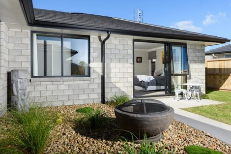 Photo of property in 9 Kayelene Place, Omokoroa, 3114