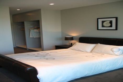 Photo of property in Chews Lane Apartments, 17d/9 Chews Lane, Wellington Central, Wellington, 6011