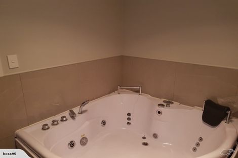 Photo of property in 33 Edith Collier Drive, Otamatea, Whanganui, 4500