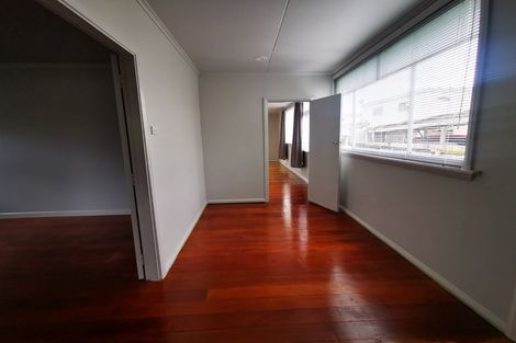 Photo of property in 2 Church Place, Whanganui, 4500