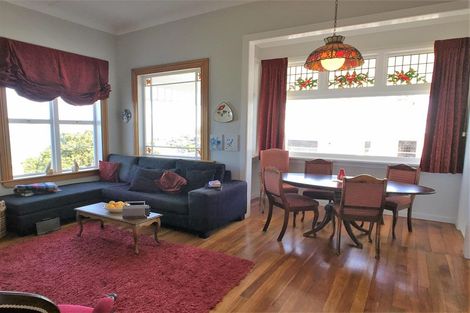 Photo of property in 12 Elizabeth Road, Bluff Hill, Napier, 4110