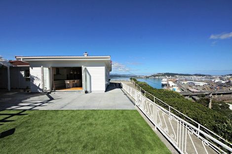 Photo of property in 129 Barnard Street, Wadestown, Wellington, 6012