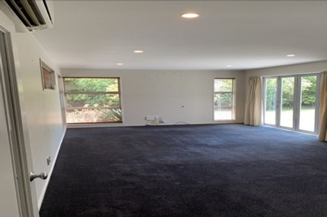 Photo of property in 18 Linkwater Way, Parklands, Christchurch, 8083