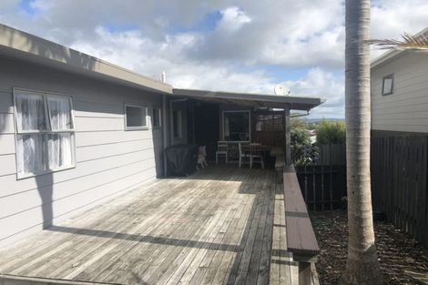 Photo of property in 1 Moa Place, Onerahi, Whangarei, 0110