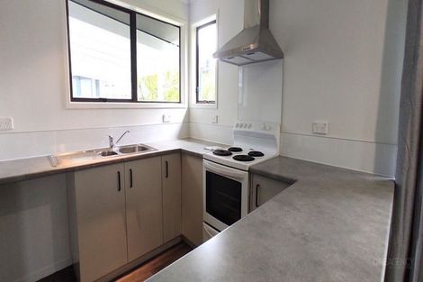 Photo of property in 15 Hydra Place, Glen Eden, Auckland, 0602