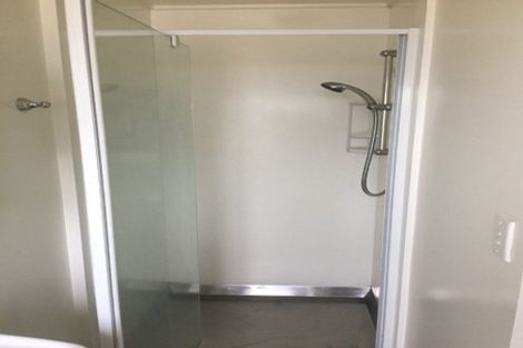 Photo of property in 156 Darlington Road, Miramar, Wellington, 6022