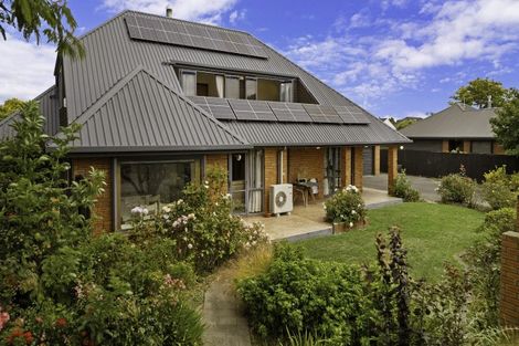 Photo of property in 7 Fuchsia Place, Halswell, Christchurch, 8025