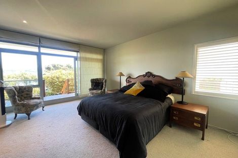Photo of property in Beau Port Apartments, 30 The Crescent, Roseneath, Wellington, 6011