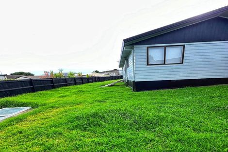 Photo of property in 2/5 Martha Lane, Weymouth, Auckland, 2103